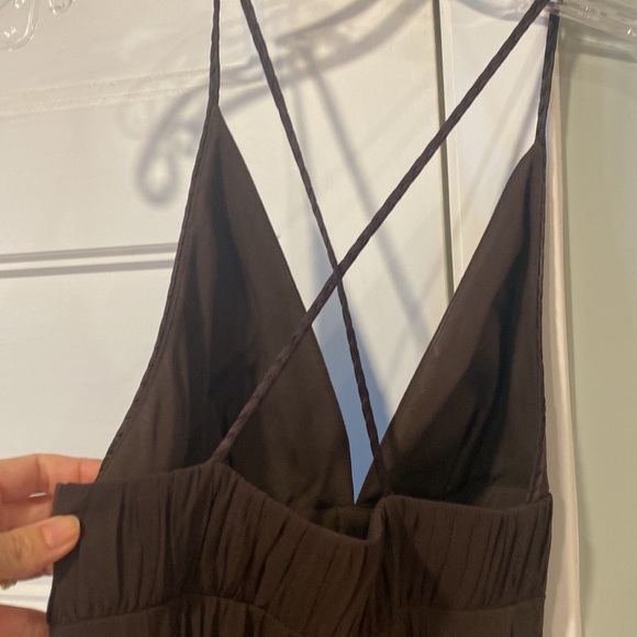 Max and Cleo size 2 chiffon pleated gown - Picture 3 of 5